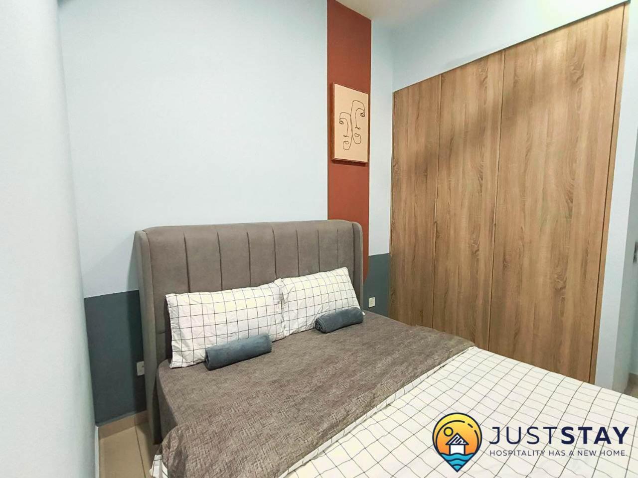 Desa Petaling By Just