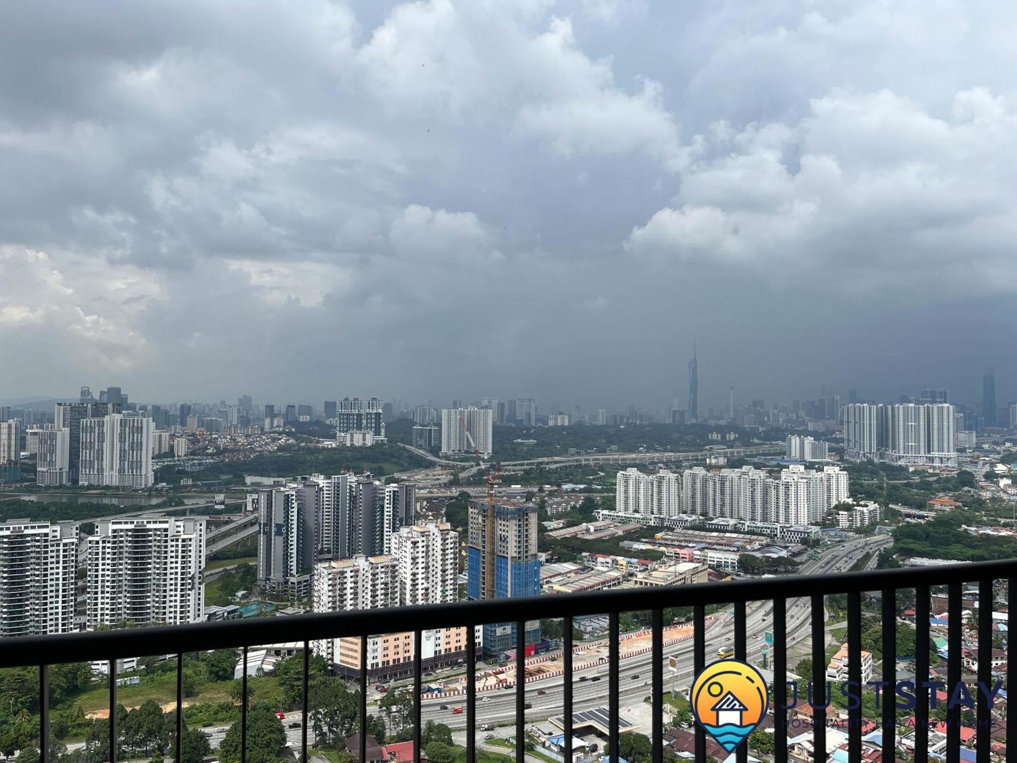 Desa Petaling By Just Pangsapuri Kuala Lumpur